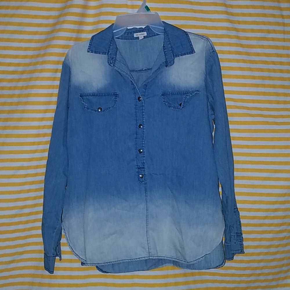 Light Blue/White Long Sleeve Shirt